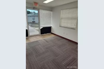 324 Hwy 441, Lady Lake, FL 32159 - Photo 6