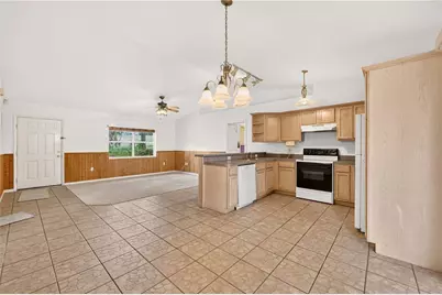 211 Edison Street, Inverness, FL 34452 - Photo 16
