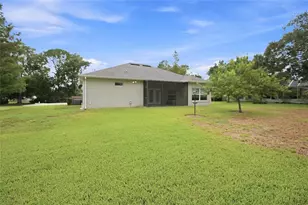 555 Dowling Cir, Lady Lake, FL 32159 - Photo 32