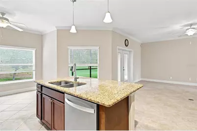 555 Dowling Circle, Lady Lake, FL 32159 - Photo 16