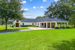 402 SW 127th Pl, Ocala, FL 34473 - Photo 2