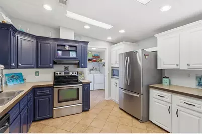 8421 W Scott Court, Homosassa, FL 34448 - Photo 12