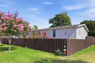 8421 W Scott Ct, Homosassa, FL 34448 - Photo 4