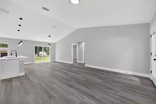 17648 SW 37th St, Dunnellon, FL 34432 - Photo 8