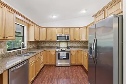 9685 W Tom Mason Drive, Crystal River, FL 34428 - Photo 10
