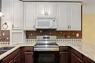 16804 SE 96th Chapelwood Cir, The Villages, FL 32162 - Photo 16