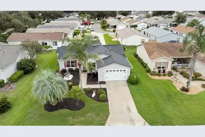 16804 SE 96th Chapelwood Circle #52, The Villages, FL 32162 - Photo 2