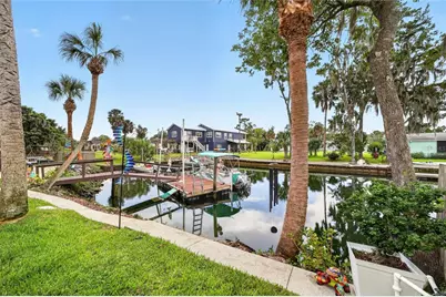 1424 SE 5th Avenue, Crystal River, FL 34429 - Photo 4
