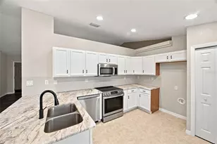 10143 SE 122nd Ln, Belleview, FL 34420 - Photo 8