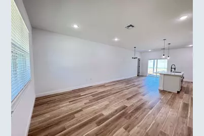 8419 N Saxon Way, Citrus Springs, FL 34434 - Photo 12