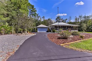 11071 W Thoreau Pl, Crystal River, FL 34428 - Photo 4
