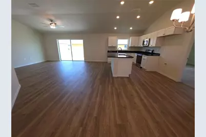 8270 N Wakefield Drive, Citrus Springs, FL 34434 - Photo 2