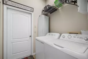 5592 NE 61st Ave Rd, Silver Springs, FL 34488 - Photo 28