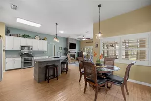5592 NE 61st Ave Rd, Silver Springs, FL 34488 - Photo 10