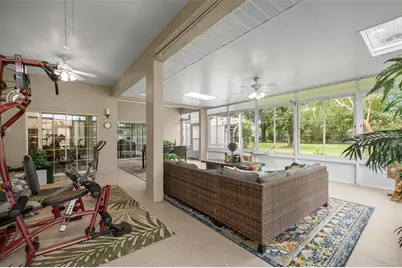 5592 NE 61st Avenue Road, Silver Springs, FL 34488 - Photo 32