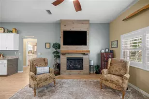 5592 NE 61st Ave Rd, Silver Springs, FL 34488 - Photo 16