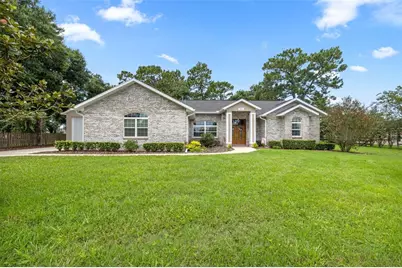 5592 NE 61st Avenue Road, Silver Springs, FL 34488 - Photo 2