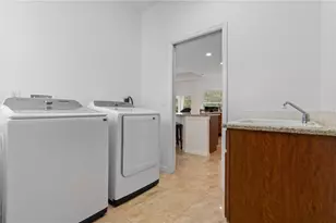 8451 Nuzum Rd, Weeki Wachee, FL 34613 - Photo 32
