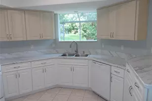 10918 SW 82nd Terrace, Ocala, FL 34481 - Photo 8