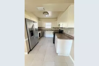 10596 Rutgers Road, Jacksonville, FL 32218 - Photo 2