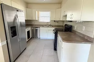 10596 Rutgers Rd, Jacksonville, FL 32218 - Photo 2