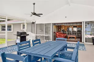 2489 N Lakefront Dr, Hernando, FL 34442 - Photo 50