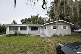 2715 NE 1st Ave, Ocala, FL 34470 - Photo 2