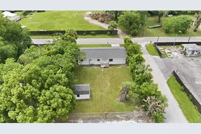 307 NE 11th Place, Ocala, FL 34470 - Photo 30