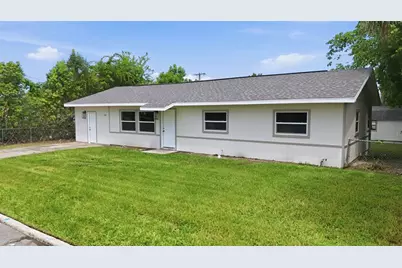 307 NE 11th Place, Ocala, FL 34470 - Photo 2
