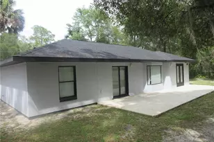13014 NE 5th Pl, Silver Springs, FL 34488 - Photo 6