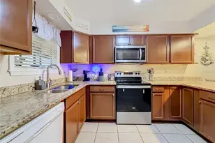 940 Douglas Ave, Altamonte Springs, FL 32714 - Photo 4