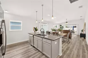 6125 Rosen Ct, The Villages, FL 34762 - Photo 8