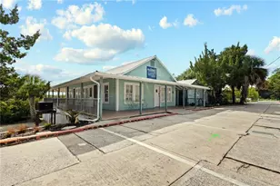 4051 D St, Cedar Key, FL 32625 - Photo 2