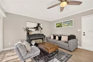 1271 NE 8th St, Ocala, FL 34470 - Photo 8