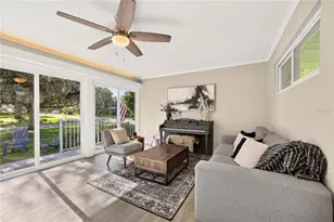 1271 NE 8th St, Ocala, FL 34470 - Photo 6
