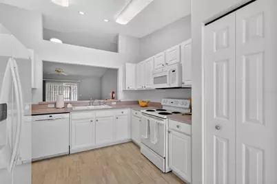 8907 SE 141st Loop, Summerfield, FL 34491 - Photo 4