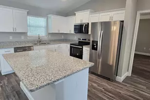 217 Oak Ln Cir, Ocala, FL 34472 - Photo 2