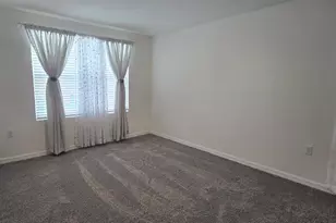 8375 Gower Trl, Wildwood, FL 34785 - Photo 14
