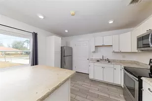 9782 SE 157th Ln, Summerfield, FL 34491 - Photo 10