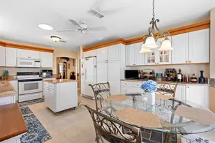 1042 Soledad Way, The Villages, FL 32159 - Photo 2