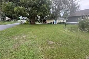 216 W Goldentuft Ct, Beverly Hills, FL 34465 - Photo 2