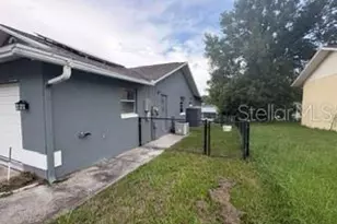 216 W Goldentuft Ct, Beverly Hills, FL 34465 - Photo 4