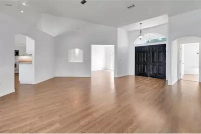 6856 NE 61st Avenue Road, Silver Springs, FL 34488 - Photo 4