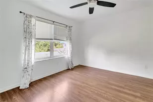 6856 NE 61st Ave Rd, Silver Springs, FL 34488 - Photo 16