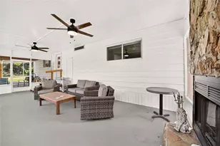 430 S Schmidt Ave, Inverness, FL 34450 - Photo 20