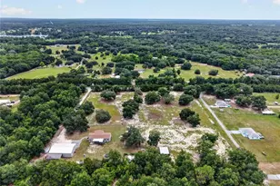 10648 SE Hwy 464C, Ocklawaha, FL 32179 - Photo 46
