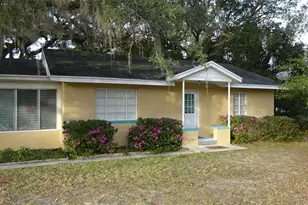 1209 NE 14th St, Ocala, FL 34470 - Photo 1