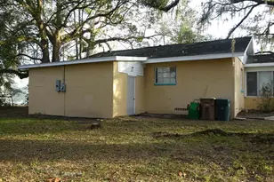 1209 NE 14th St, Ocala, FL 34470 - Photo 2