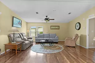 705 Oak Blvd, Wildwood, FL 34785 - Photo 8