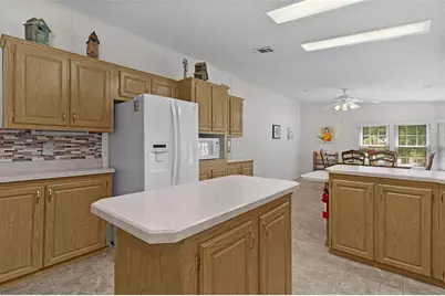 705 Oak Boulevard, Wildwood, FL 34785 - Photo 14